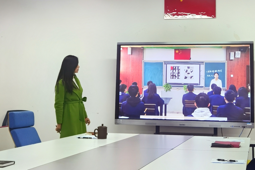 会议现场 (1).jpg